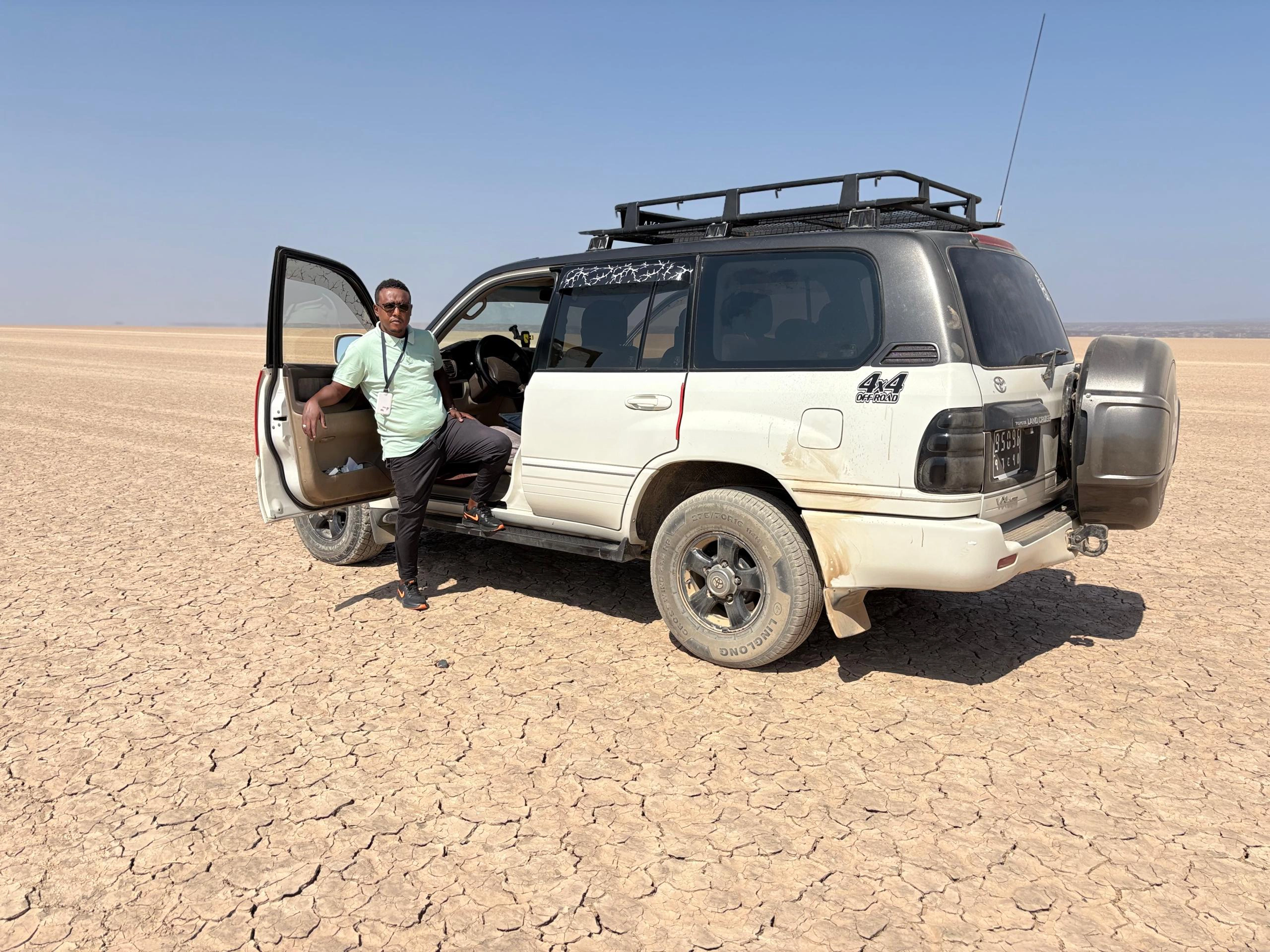 About Us 1 Welcome to Djibouti's Best Tour Guide Agency